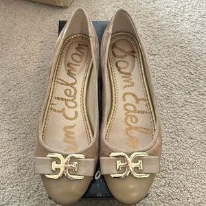 Flat Sam Edelman shoes.  Nude color